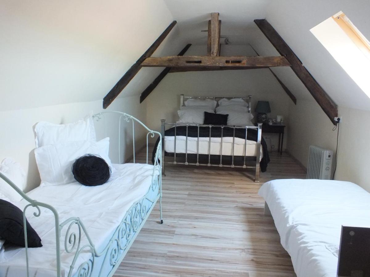 Country B&B Saint-Pierre-d'Eyraud 外观 照片