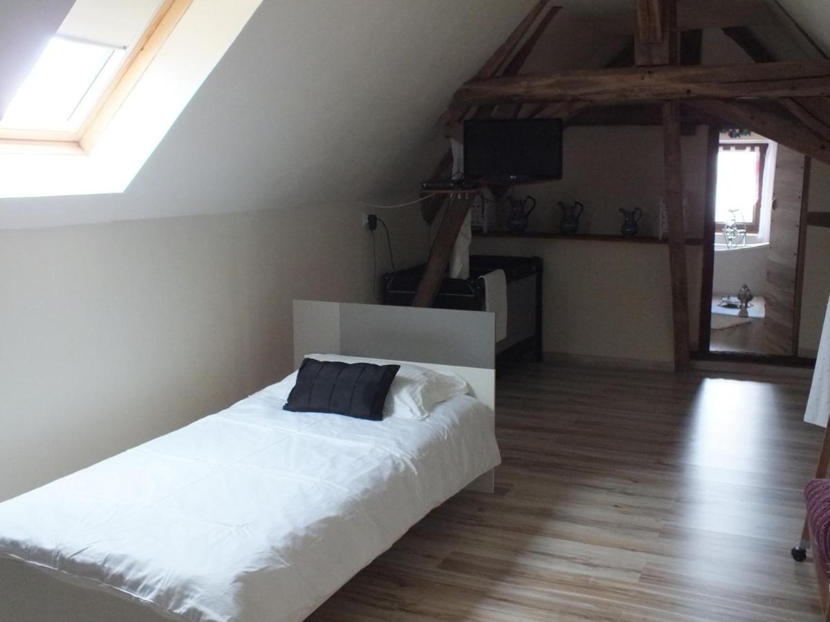 Country B&B Saint-Pierre-d'Eyraud 外观 照片